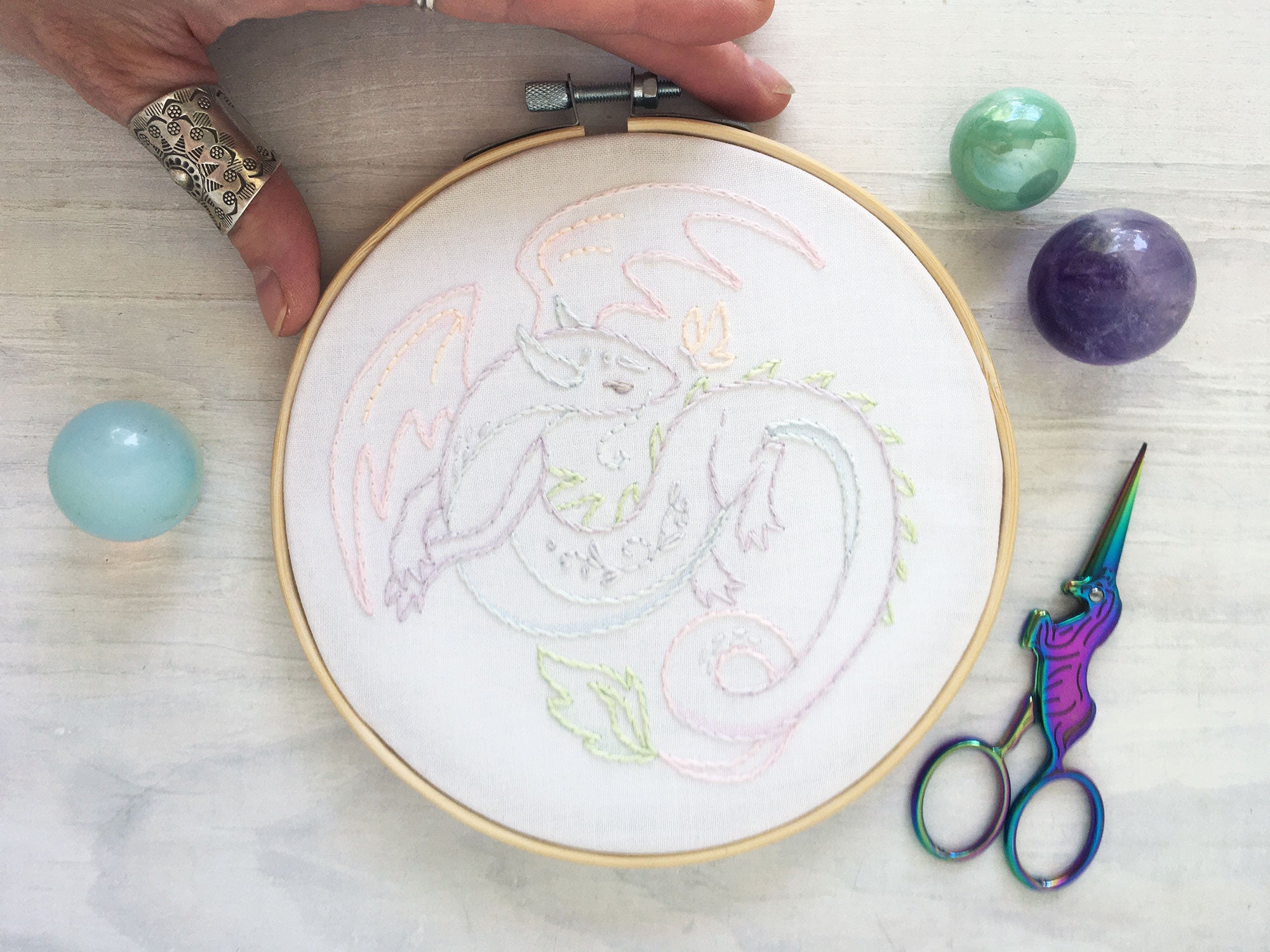 Embroidery dragon online