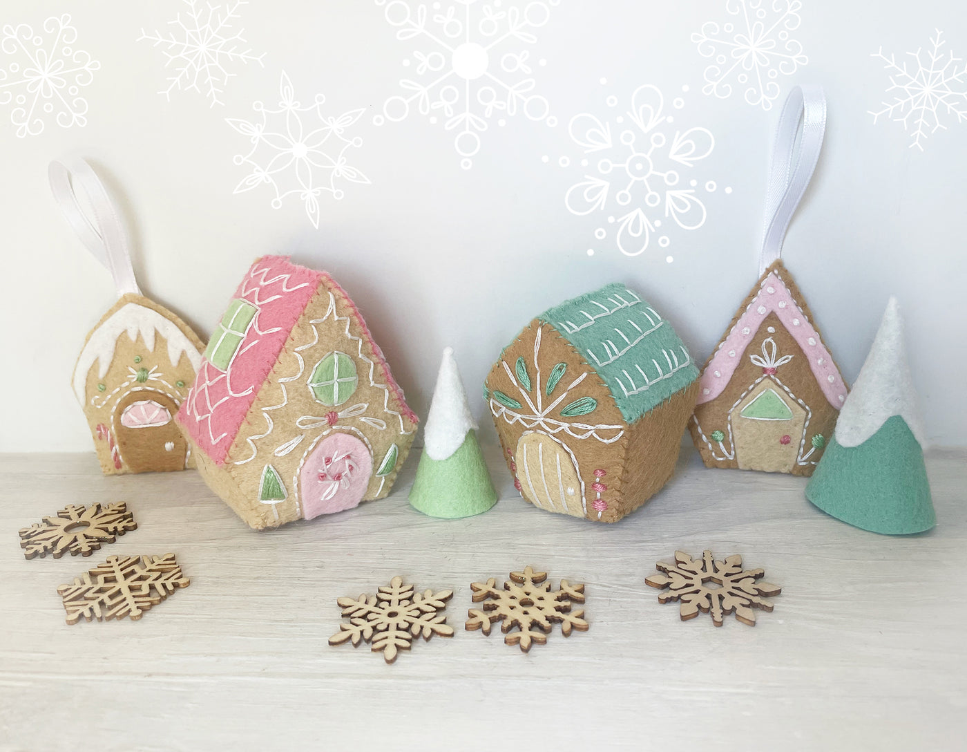 Gingerbread Houses felt plush ornament Sewing Pattern