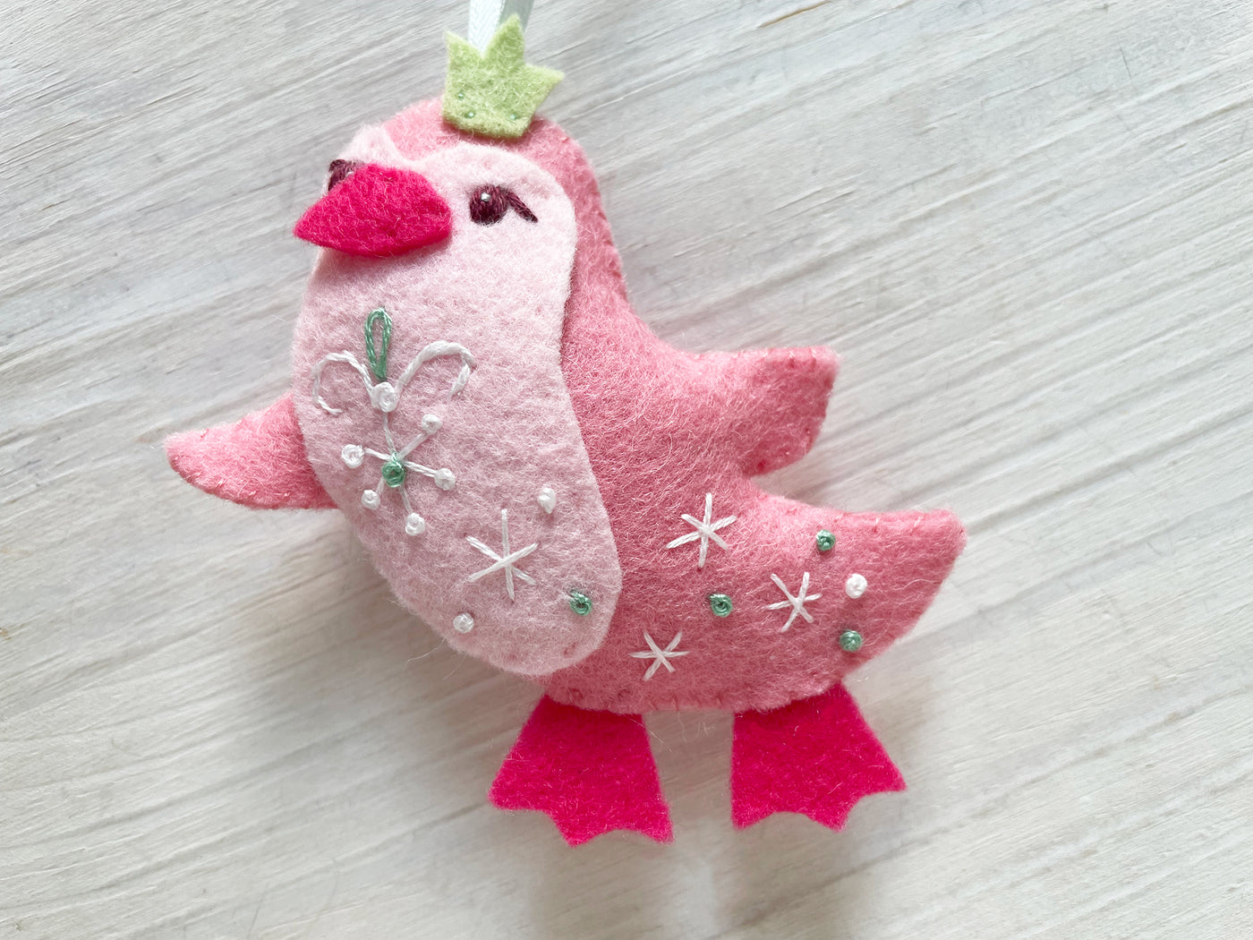 Felt Christmas Penguin Ornaments sewing pattern PDF download