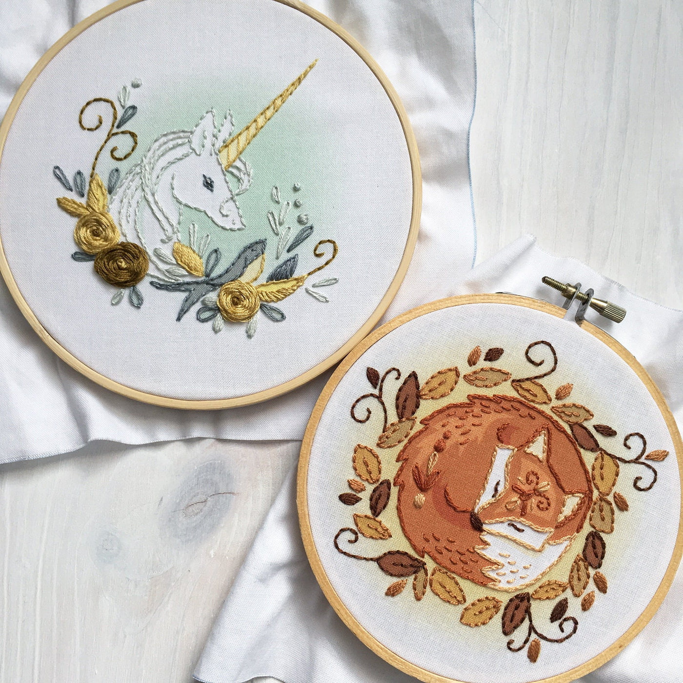 Sleeping Fox Embroidery fabric sampler, Woodland Animals Design
