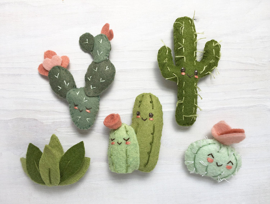 felt succulent svg Felt Cactus Friends sewing pattern, mini succulents for Desert Decor – Little Dear Shop