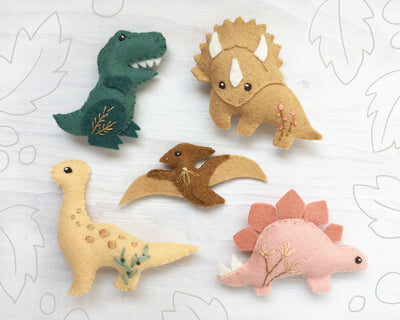 9 Dinosaurs Felt Animals sewing pattern