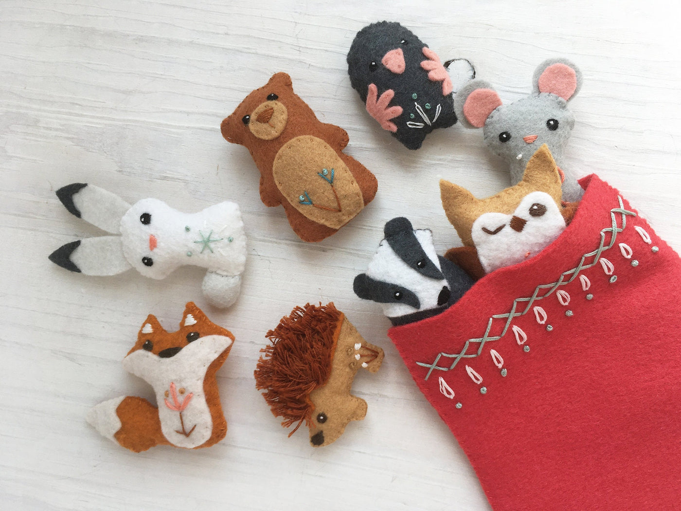 Mitten Felt Animals Sewing Pattern, Christmas story plush toys