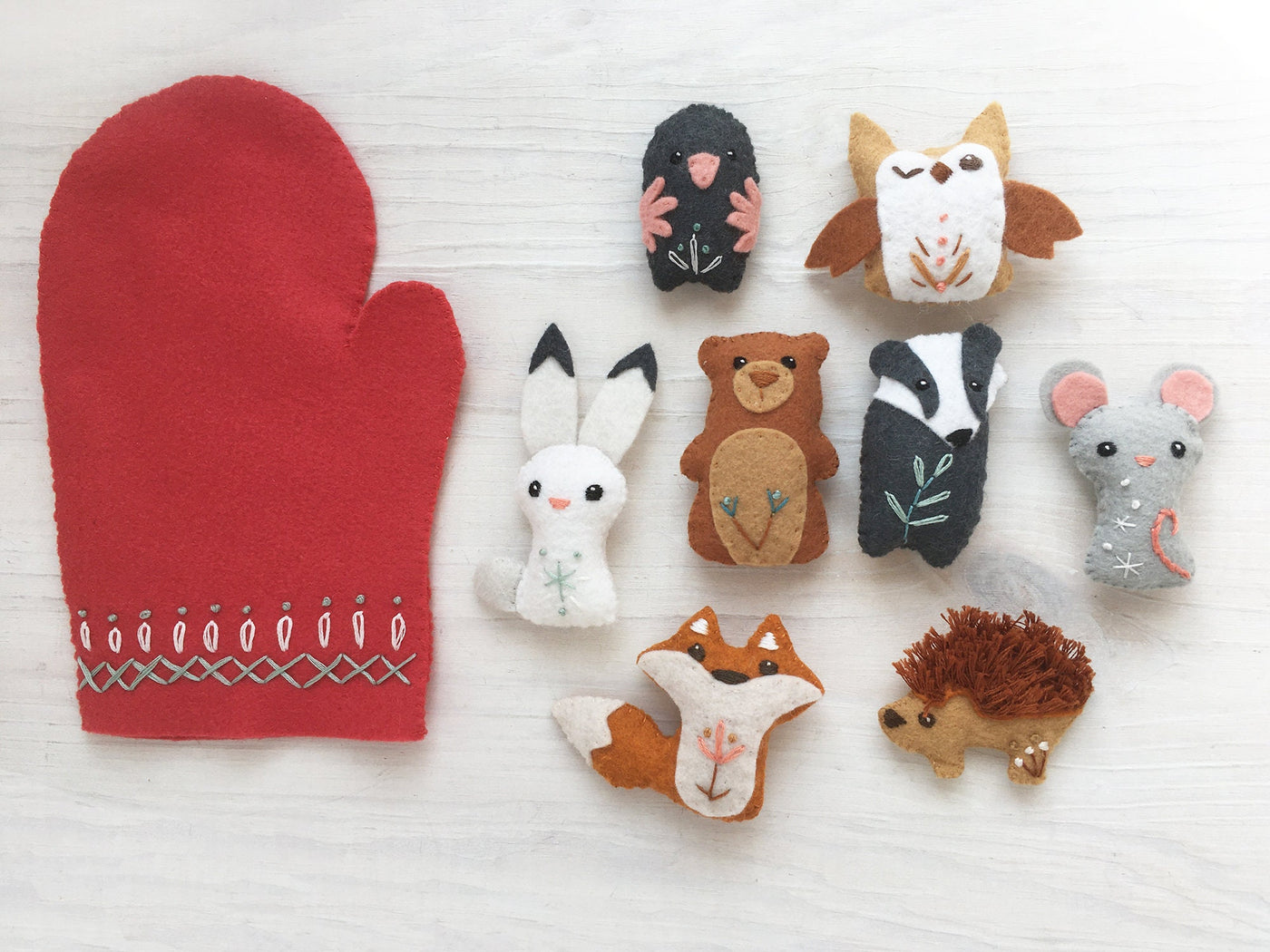 Mitten Felt Animals Sewing Pattern, Christmas story plush toys