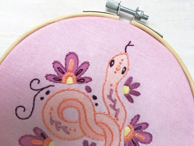 Snake and Flowers Hand Embroidery pattern download