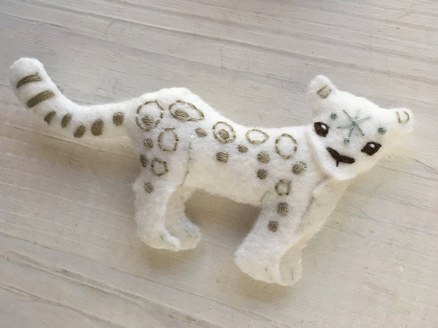 set of 6 Winter Animals plush felt Sewing patterns, Christmas ornaments