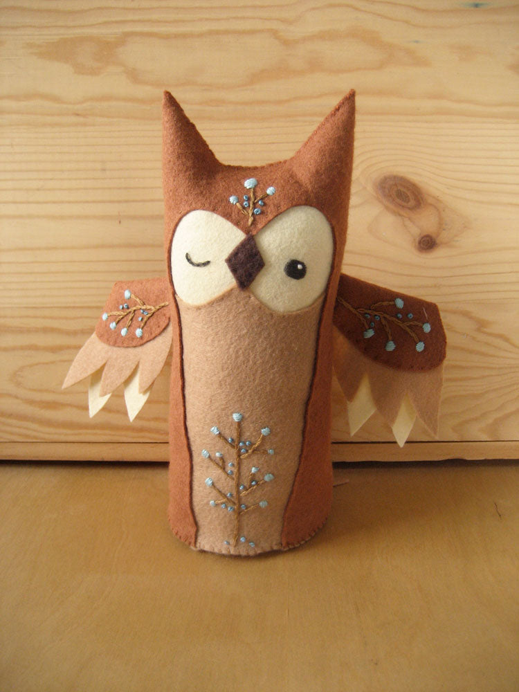 Olaf Owl Felt Animal plush sewing pattern